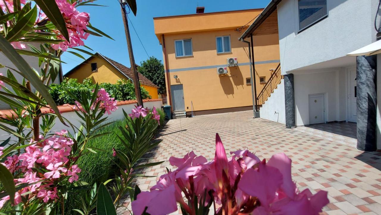Apartment Kapetanovic Bosanski Samac Экстерьер фото